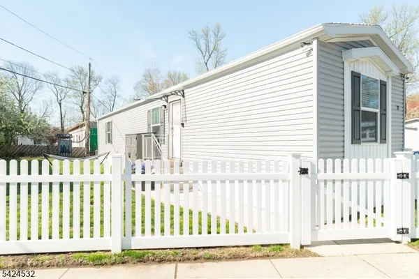 $137,000 | 12 Maine Street, Monmouth Junction, NJ 08852