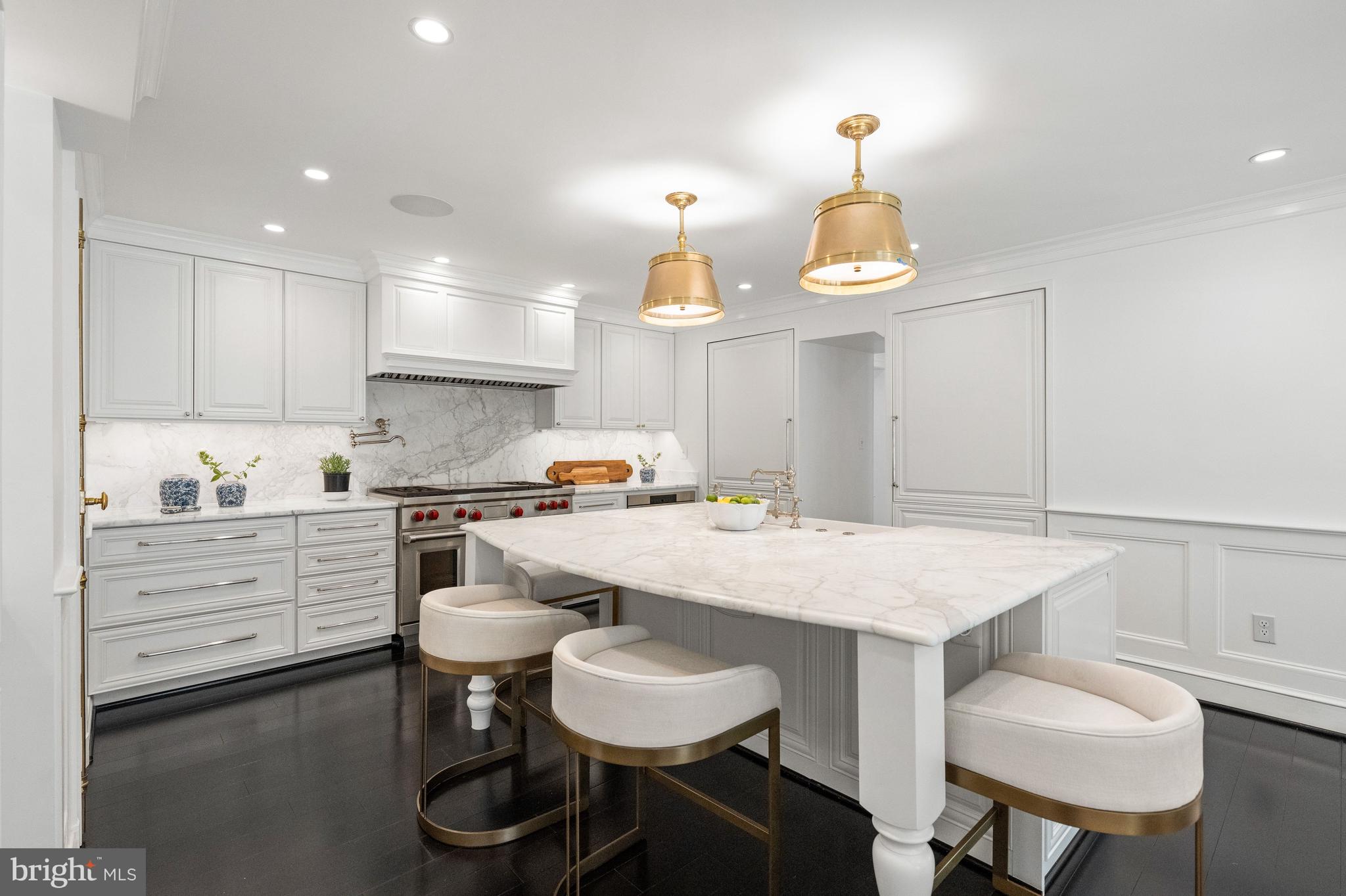 2501 49th Street Northwest Washington, DC 20007 - Photo 11 of 44