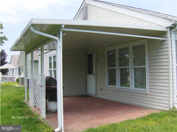 11 Dunstable Road Southampton, NJ 08088 - Photo 19 of 20 Patio