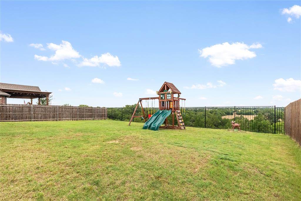 1013 Timber Ridge Drive Justin, TX 76247 - Photo 30 of 40