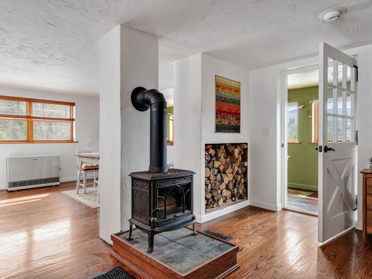 159 Tracy Hill Road Roxbury, VT 05669 - Photo 16 of 58