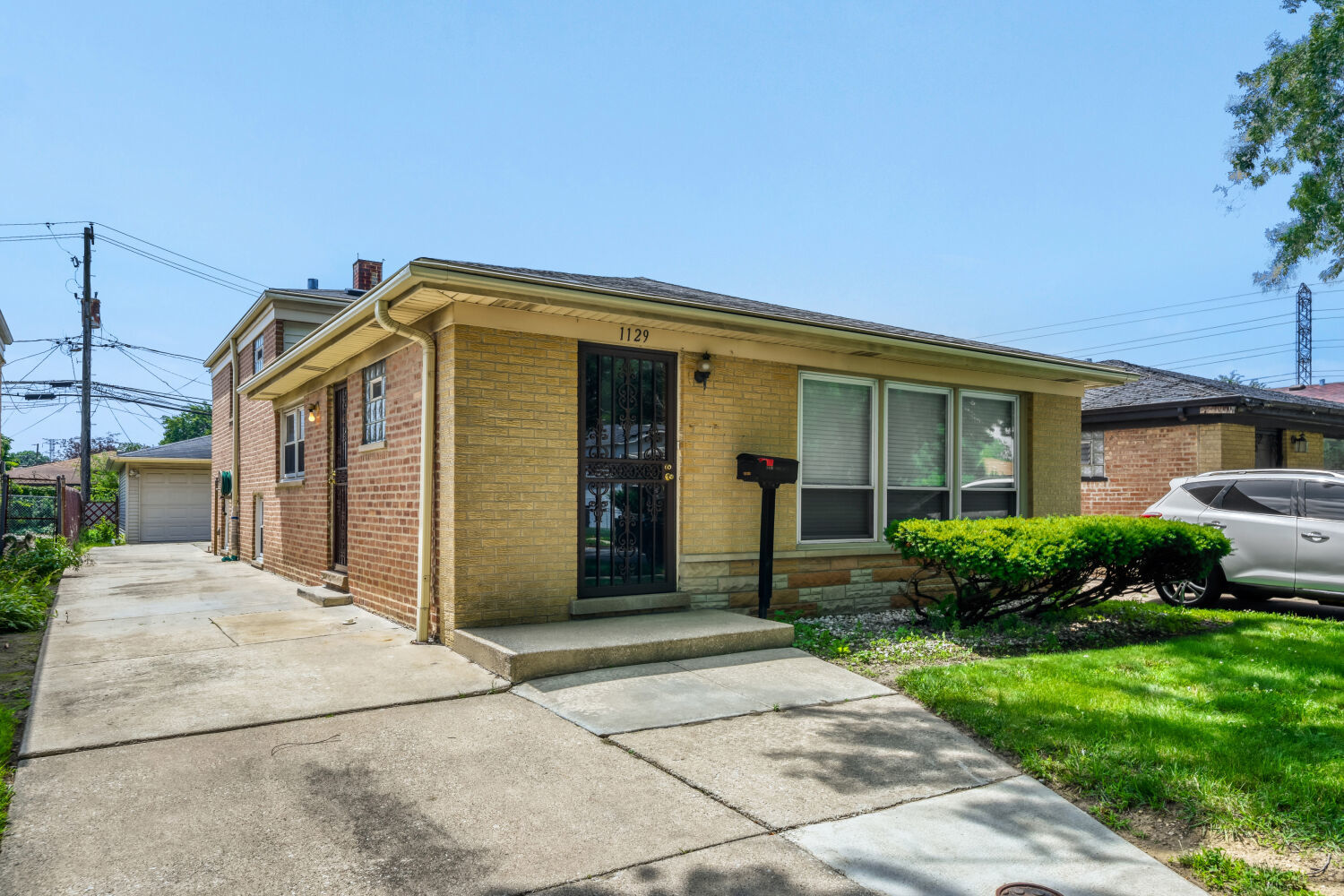 1129 West 107th Street Chicago, IL 60643 - Photo 2 of 32