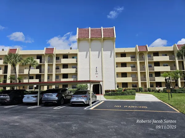 $1,925 | 23305 Barwood Lane North, Unit 207, Boca Raton, FL 33428