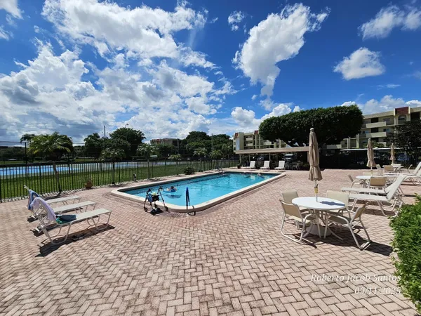 $1,925 | 23305 Barwood Lane North, Unit 207, Boca Raton, FL 33428