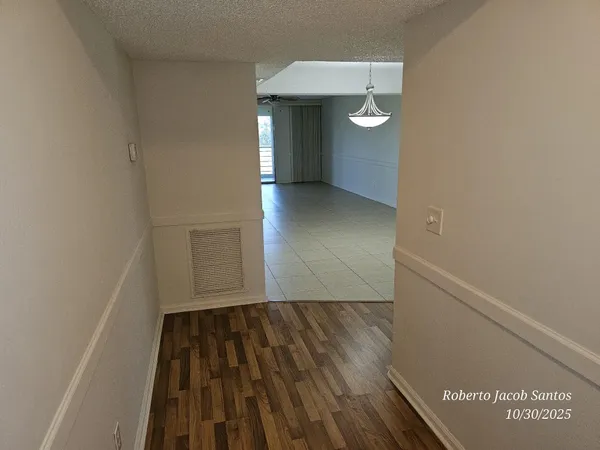 $1,925 | 23305 Barwood Lane North, Unit 207, Boca Raton, FL 33428