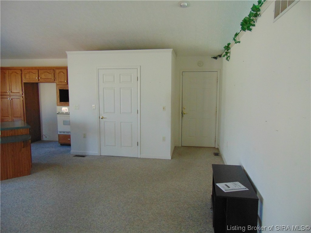7600 Paynesville Road Nabb, IN 47147 - Photo 3 of 32