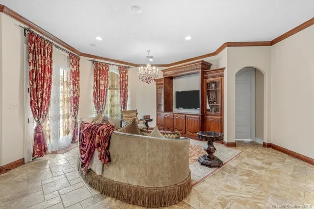 $1,069,000 | 5627 Lutte Tigre Lane, Lake Charles, LA 70605