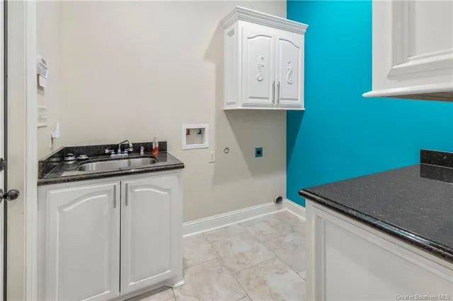 $1,069,000 | 5627 Lutte Tigre Lane, Lake Charles, LA 70605