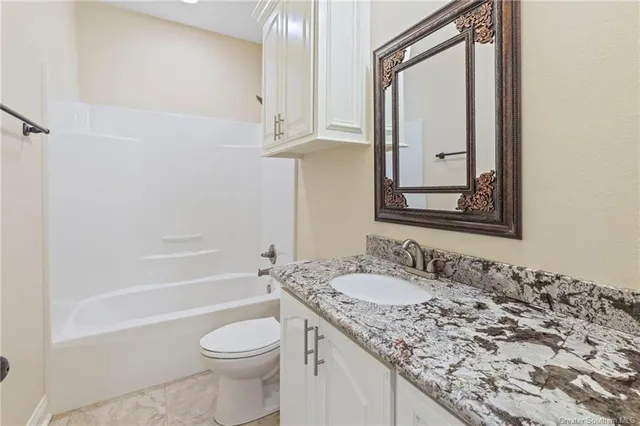 $1,069,000 | 5627 Lutte Tigre Lane, Lake Charles, LA 70605