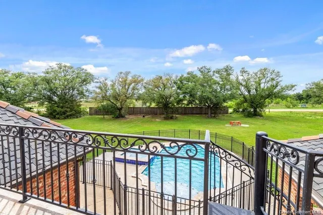 $1,069,000 | 5627 Lutte Tigre Lane, Lake Charles, LA 70605
