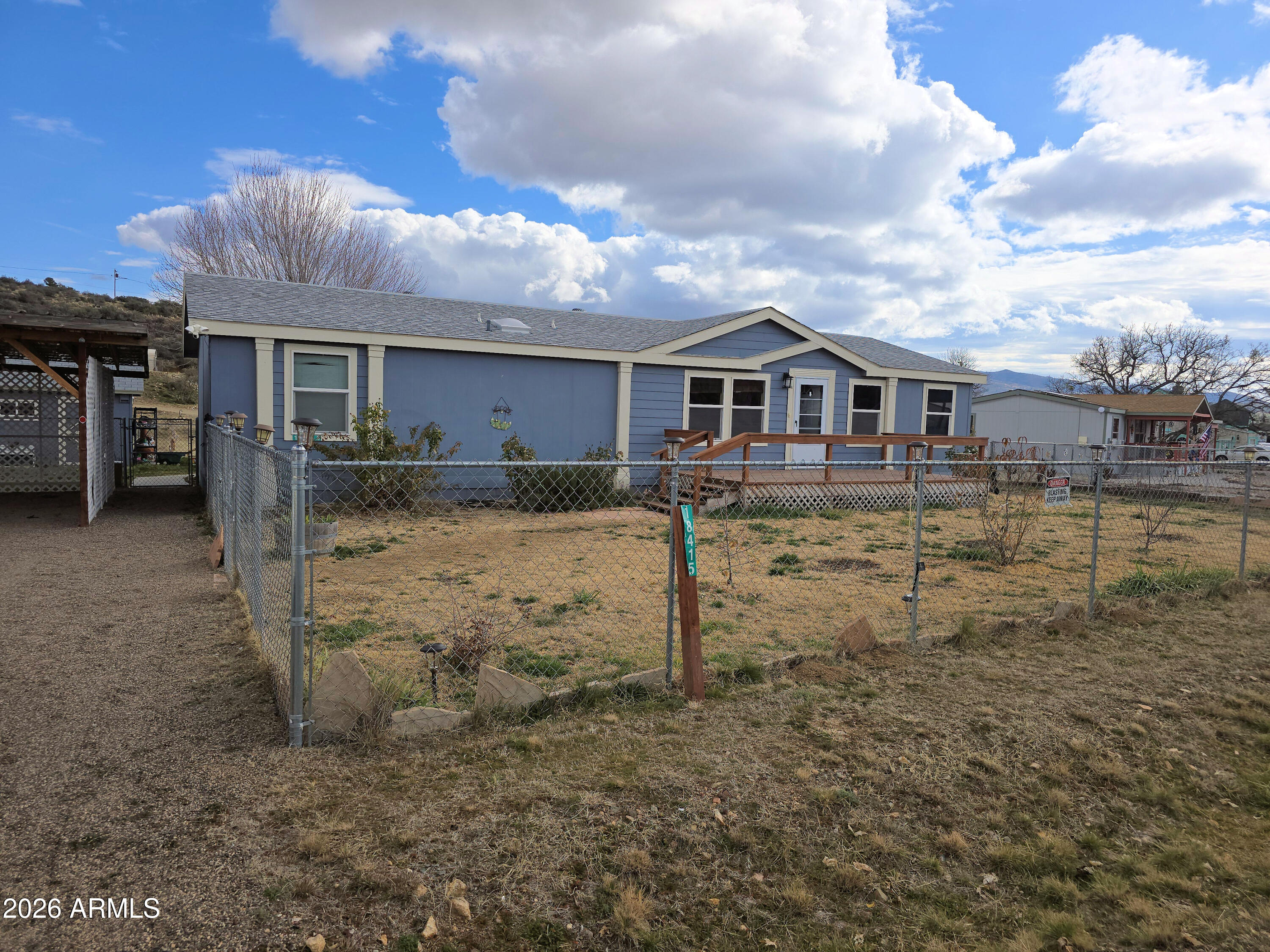 18415 Henry Coe Road Kirkland, AZ 86332 - Photo 2 of 19 20260124_115017