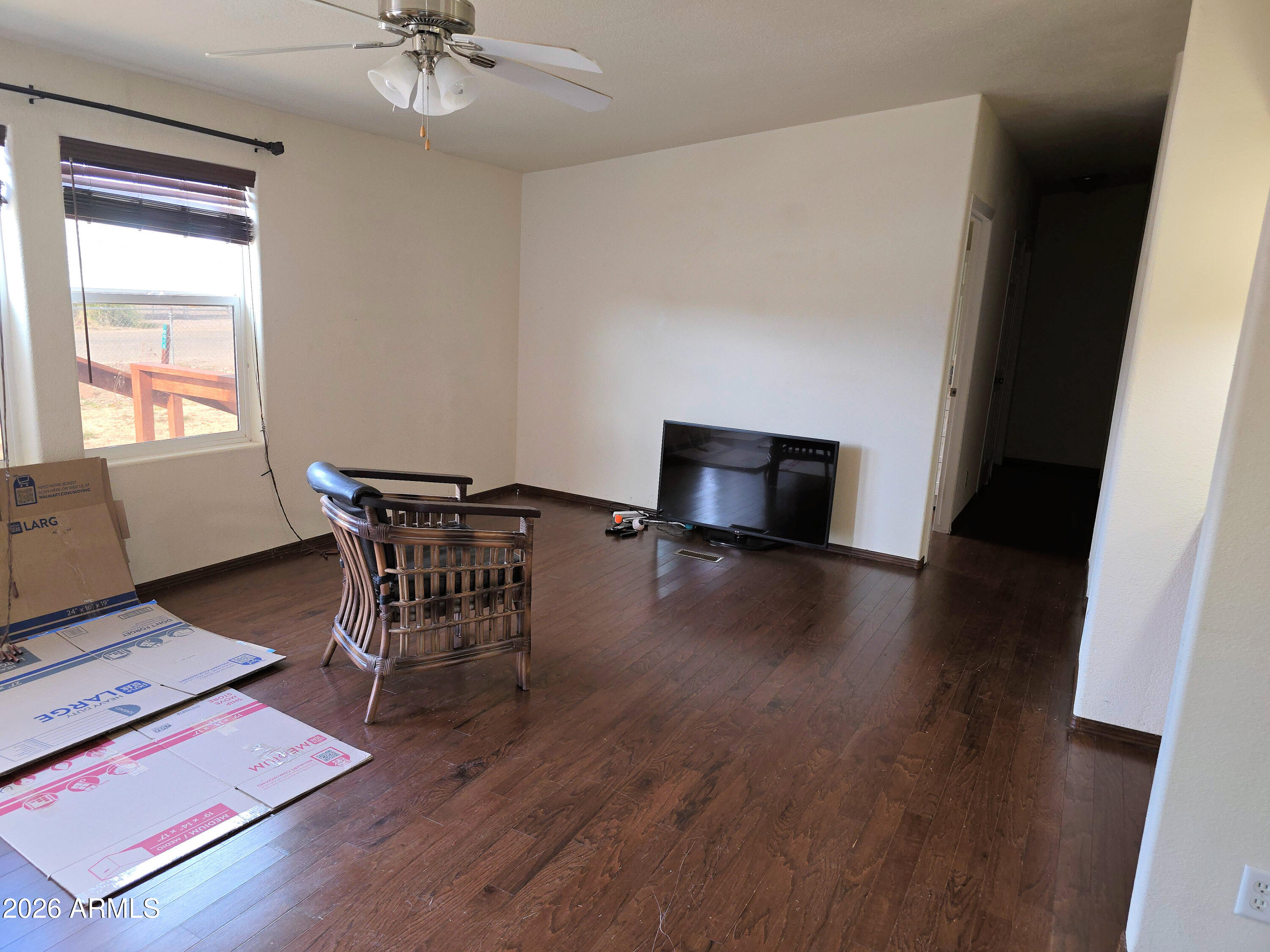 18415 Henry Coe Road Kirkland, AZ 86332 - Photo 8 of 19 20260124_114433