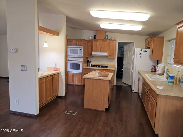 $2,000 | 18415 Henry Coe Road, Kirkland, AZ 86332