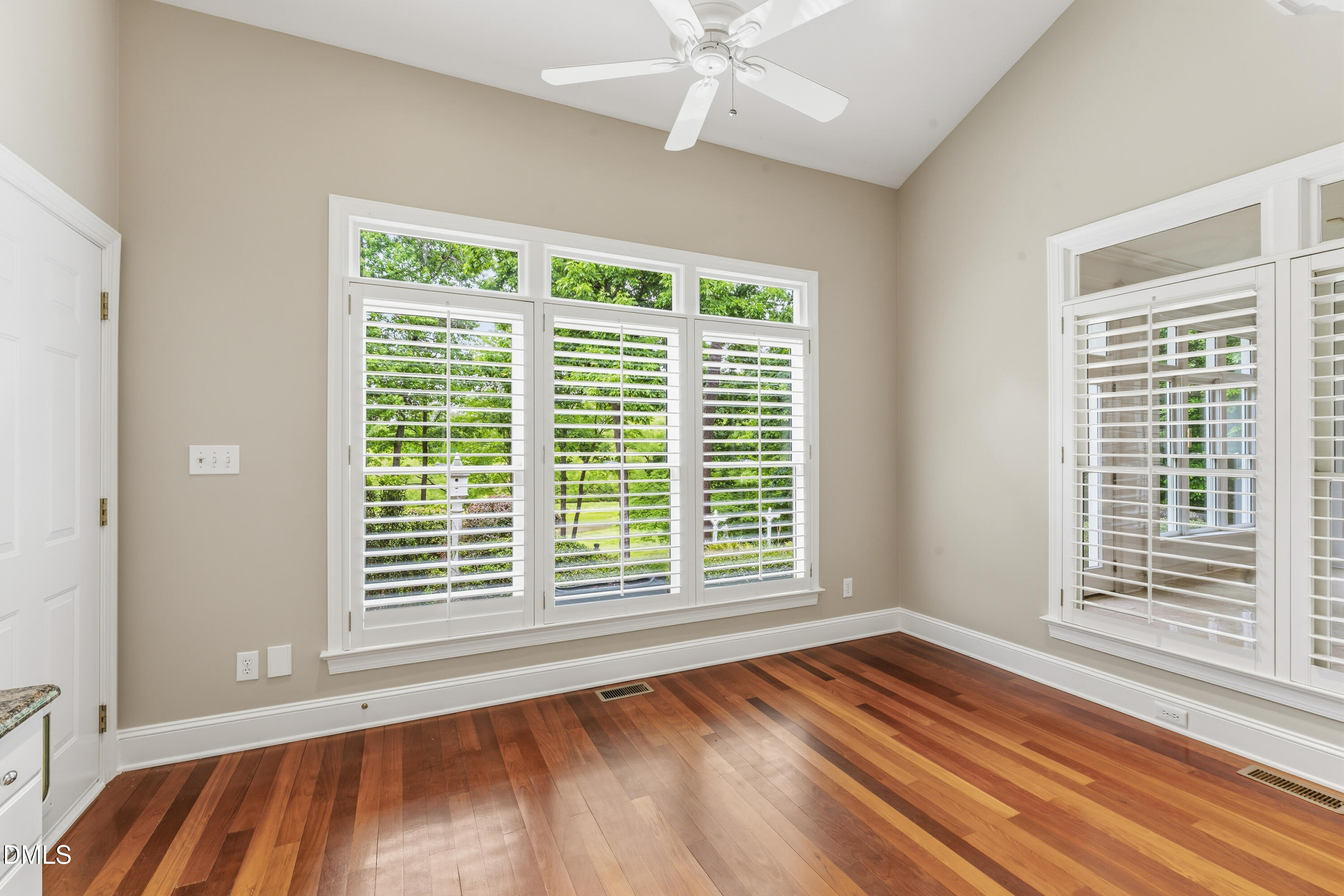 303 Pond Bluff Way Cary, NC 27513 - Photo 32 of 106 photos_high_resolution_DSC07272