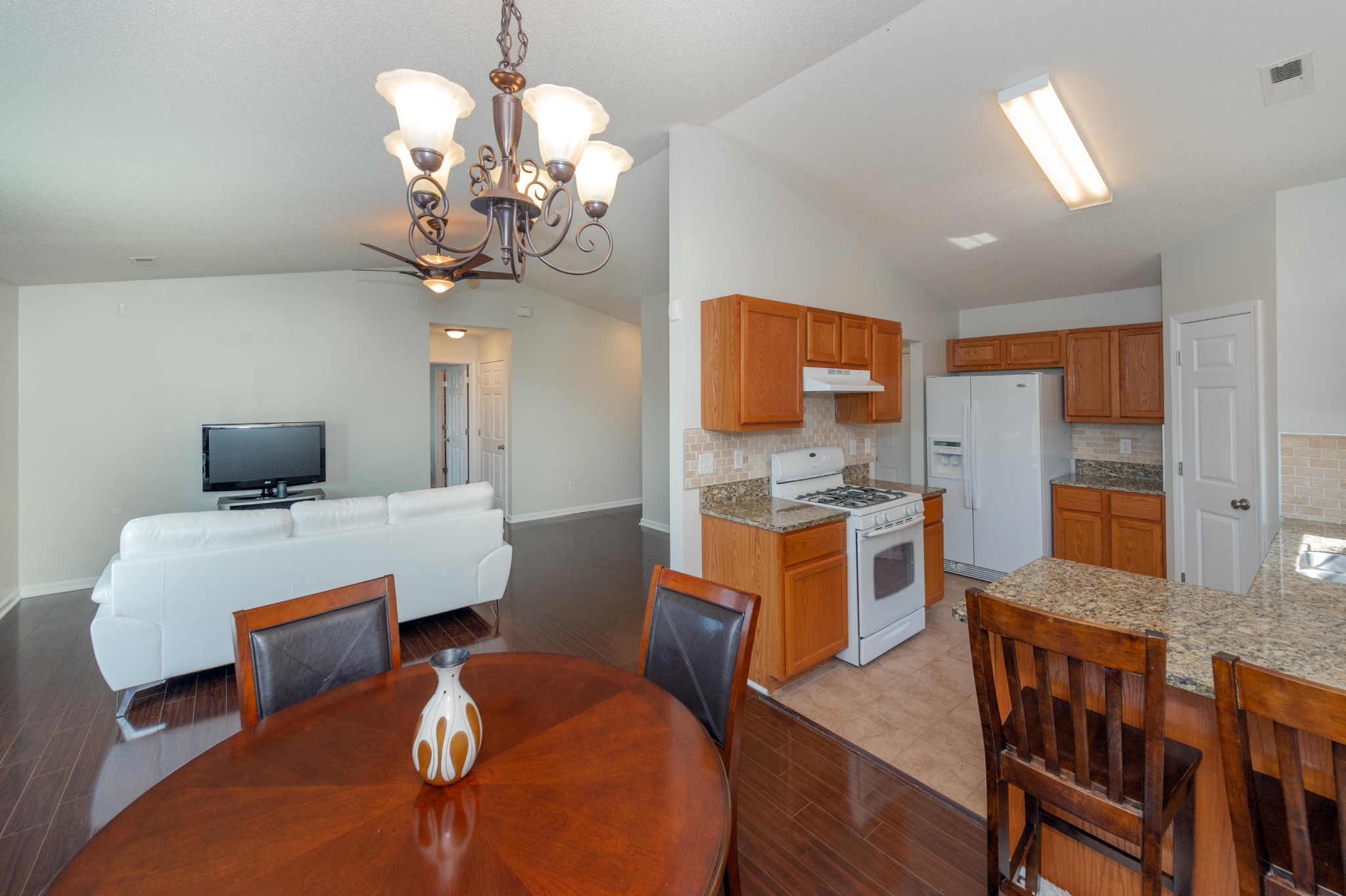6519 Hugh Willis Road Powell, TN 37849 - Photo 10 of 25 Gallery Image 10