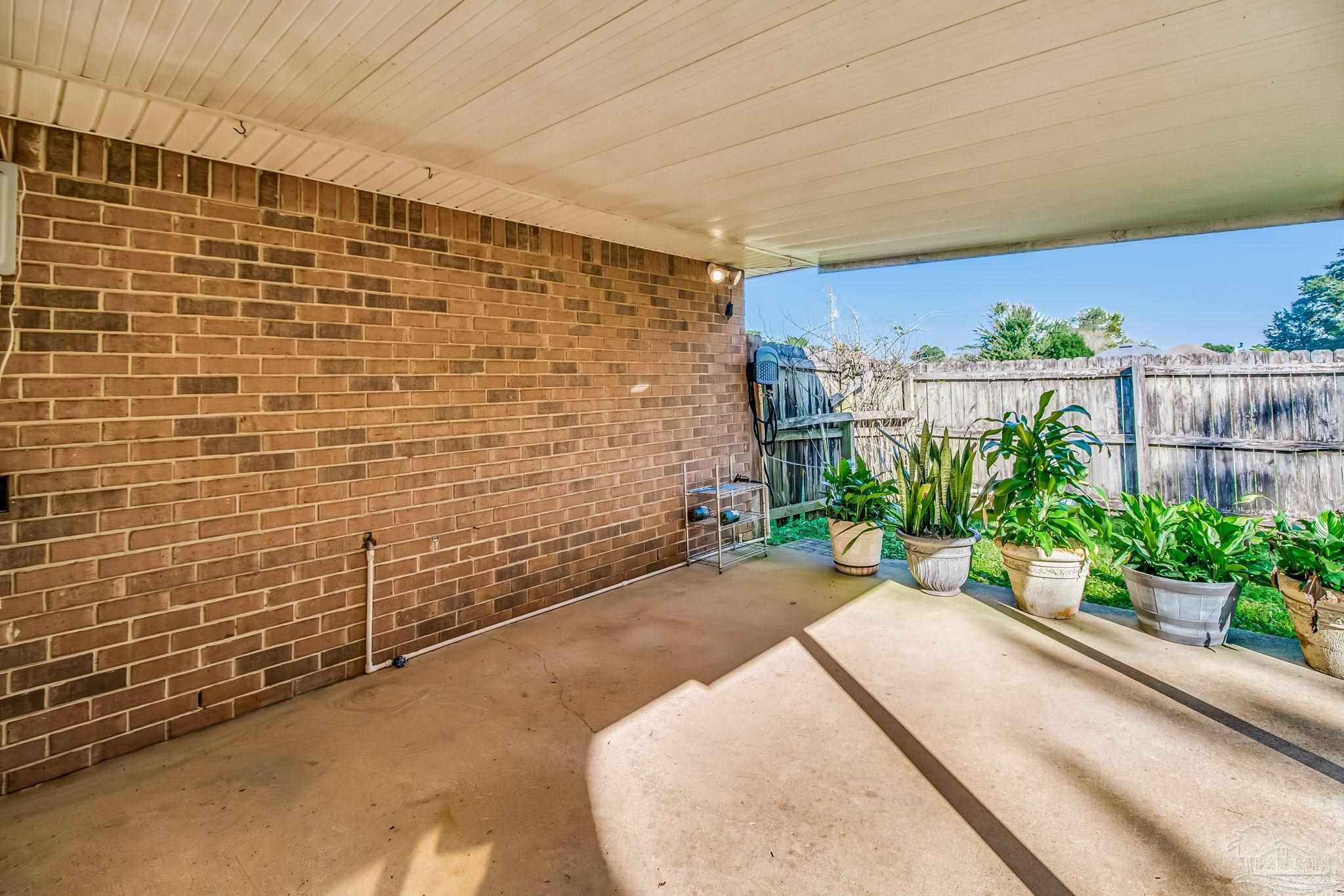 1914 Coral Island Road Pensacola, FL 32506 - Photo 12 of 51