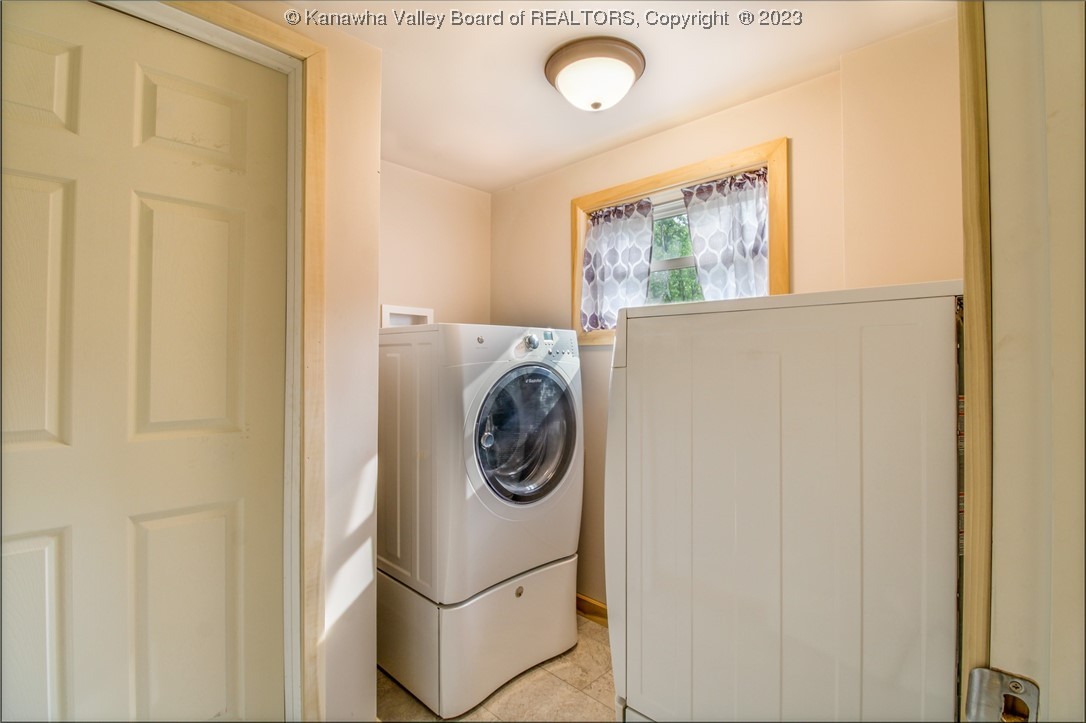 215 Sandy Run Road Elizabeth, WV 26143 - Photo 17 of 29 Gallery Image 17