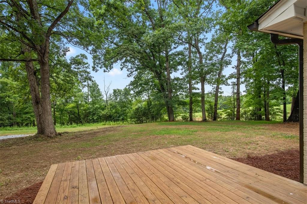 244 Atkinson Road Siloam, NC 27047 - Photo 14 of 24