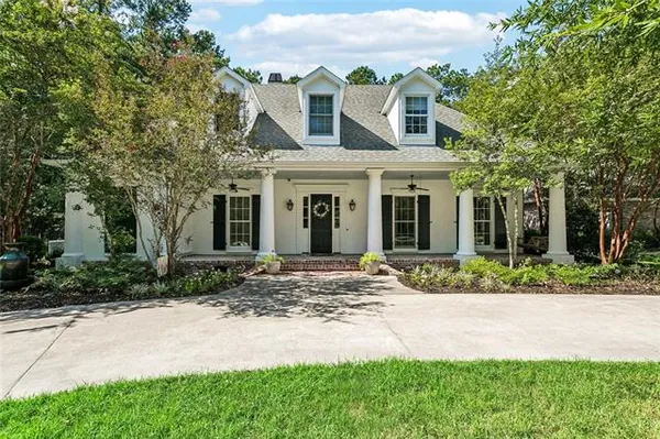 $1,175,000 | 459 Highway 1085, Madisonville, LA 70447