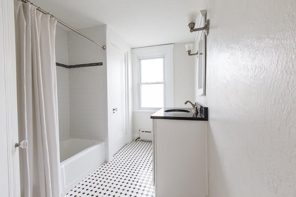 143 Beverly Road Mt. Lebanon, PA 15216 - Photo 13 of 18 Gallery Image 13