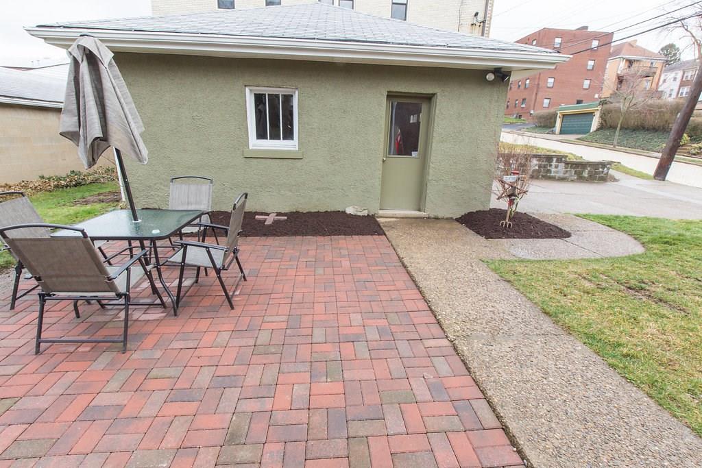 143 Beverly Road Mt. Lebanon, PA 15216 - Photo 16 of 18 Gallery Image 16