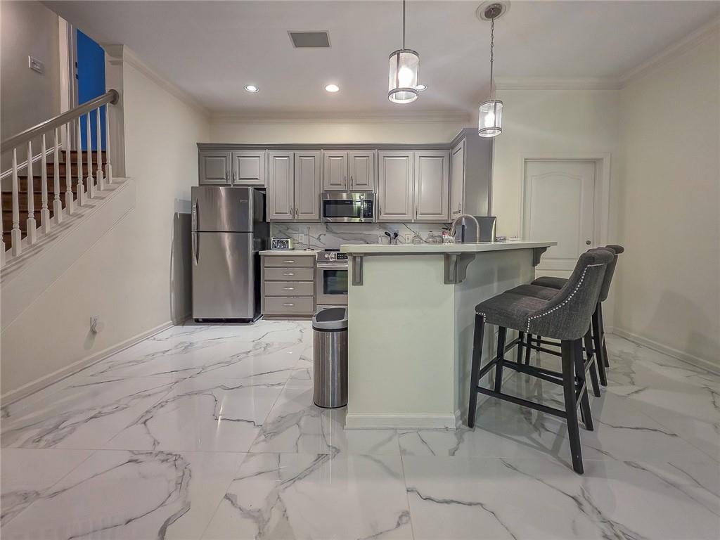 8190 Nesbit Ferry Road Sandy Springs, GA 30350 - Photo 39 of 65 Gallery Image 39