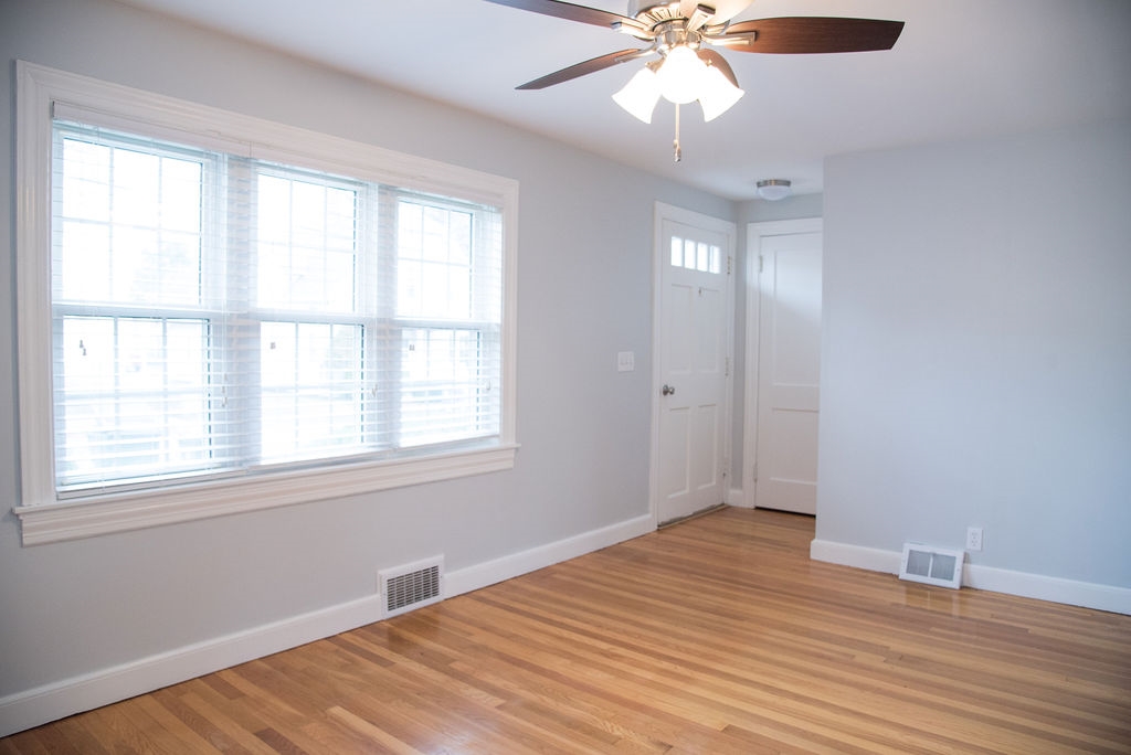 601 Cilley Road Manchester, NH 03103 - Photo 13 of 39