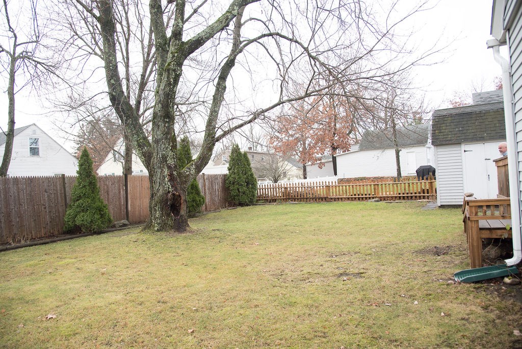 601 Cilley Road Manchester, NH 03103 - Photo 29 of 39