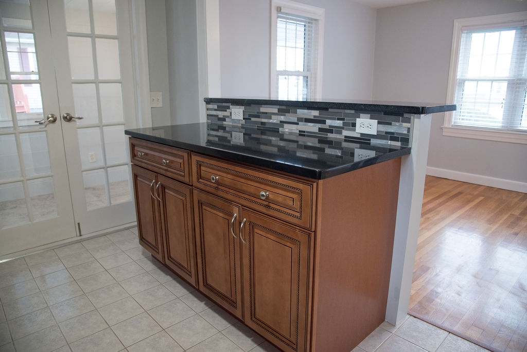 601 Cilley Road Manchester, NH 03103 - Photo 10 of 39