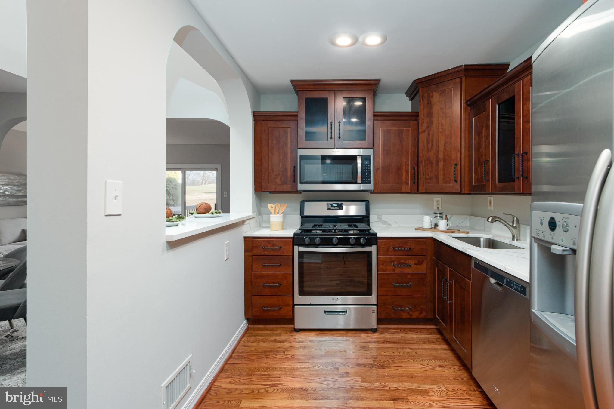 2103 Colts Neck Court Reston, VA 20191 - Photo 7 of 52 Kitchen