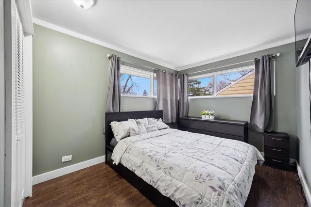 $324,900 | 1119 Newcastle Avenue, Westchester, IL 60154