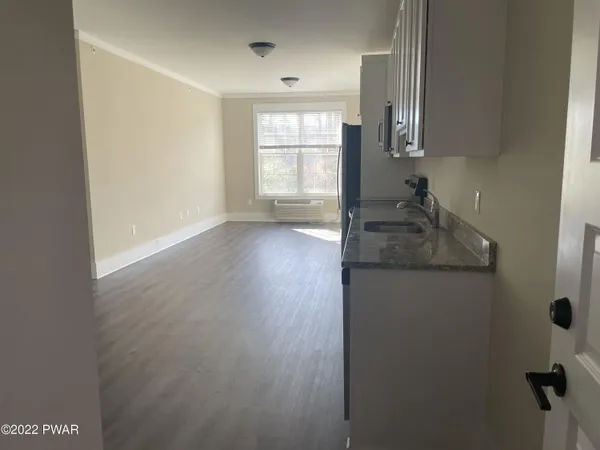 $1,850 | 172 Paddlers Point, Unit 205, Matamoras, PA 18336