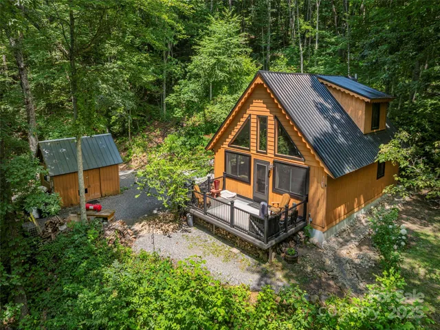 $370,000 | 160 Tracy Place, Clyde, NC 28721