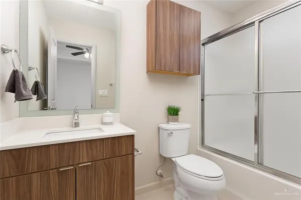 $990 | 1402 Coyote Hills, Unit 4, Edinburg, TX 78541