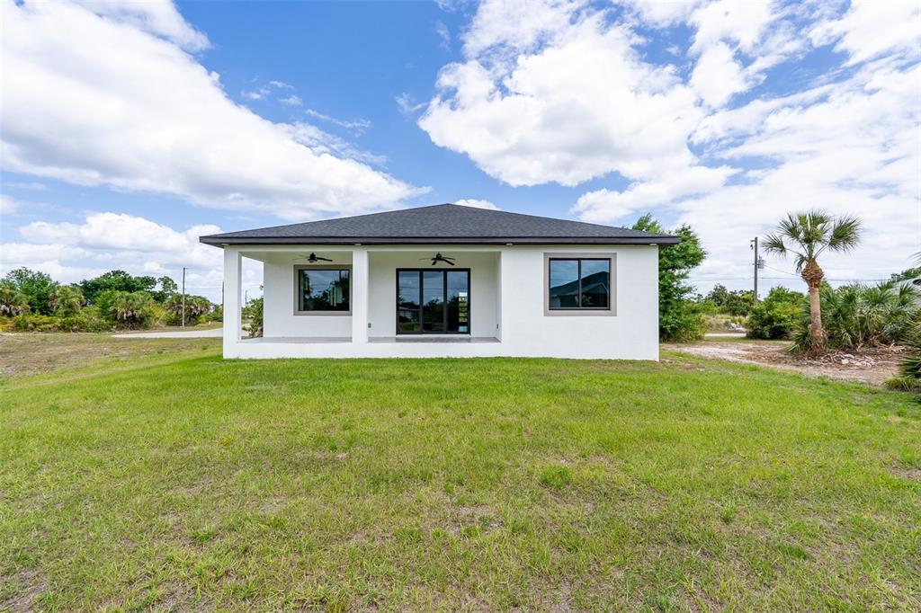 178 Lime Tree Park Rotonda West, FL 33947 - Photo 6 of 36