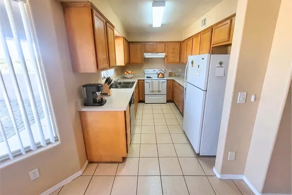 $1,249 | 15547 South Moon Valley Road, Unit 2, Arizona City, AZ 85123