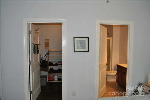 a view of walk in closet