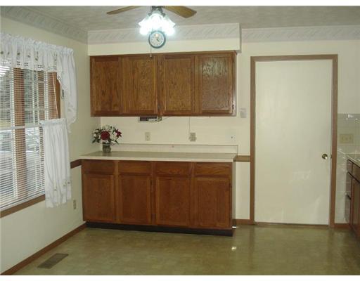 1132 Armsgate Road, Unit 175 Springfield, OH 45503 - Photo 5 of 18