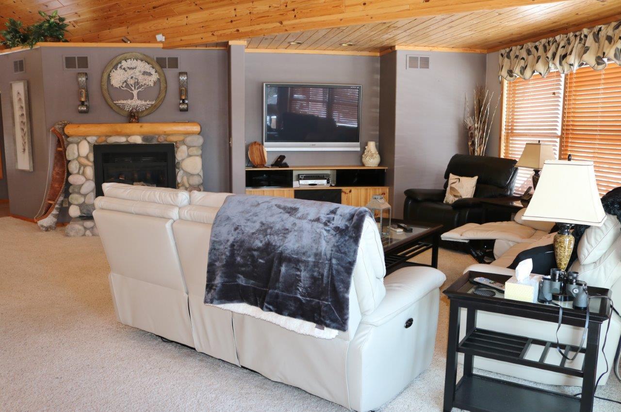 9600 Hawk Ridge Trail Cheboygan, MI 49721 - Photo 8 of 43 Gallery Image 8