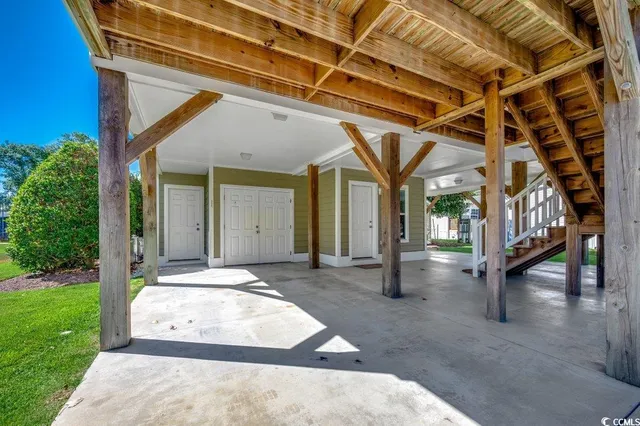 $1,200,000 | 405 Calhoun Drive, Murrells Inlet, SC 29576