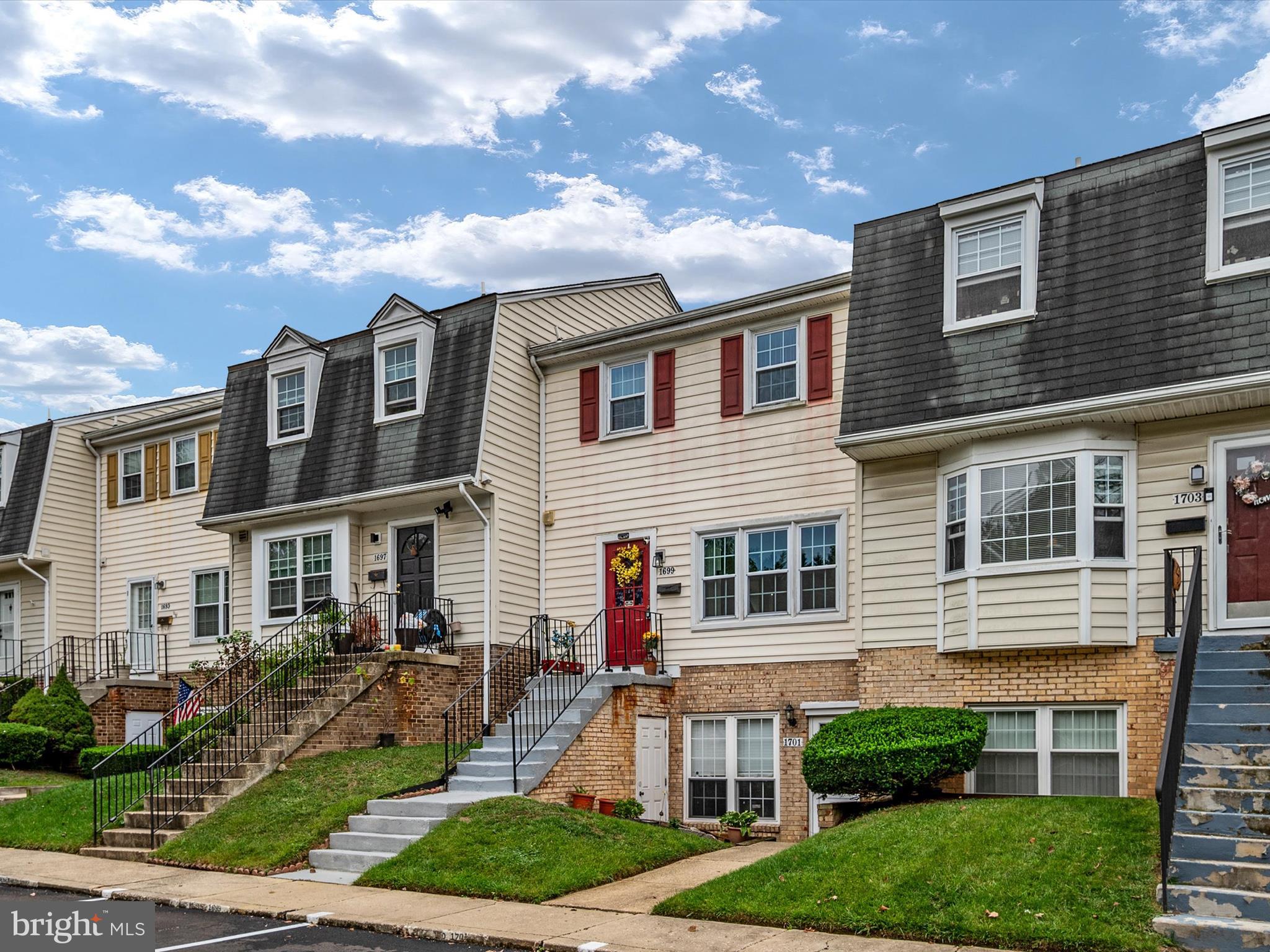 1699 Hart Court Crofton, MD 21114 - Photo 2 of 30