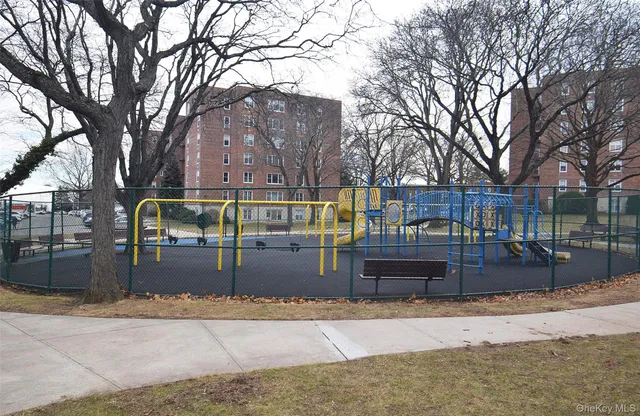 a view of street with residential house