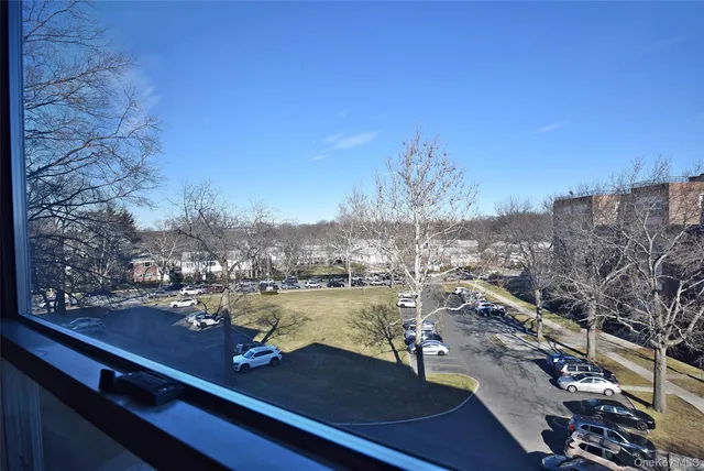 a view of a lake with houses