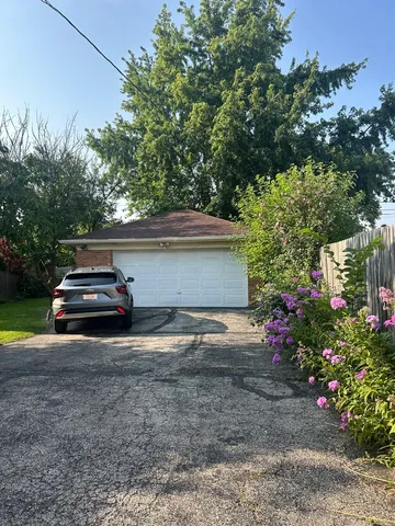 $425,900 | 10850 Claridge Street, Westchester, IL 60154