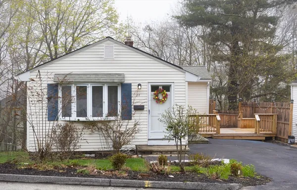 $350,000 | 28 Gordon Street, Worcester, MA 01604