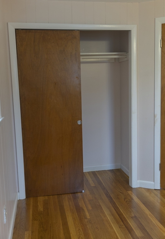 28 Gordon Street Worcester, MA 01604 - Photo 12 of 29