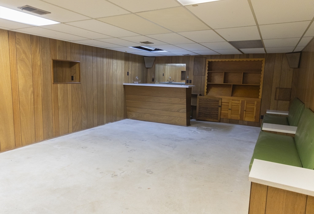 28 Gordon Street Worcester, MA 01604 - Photo 20 of 29