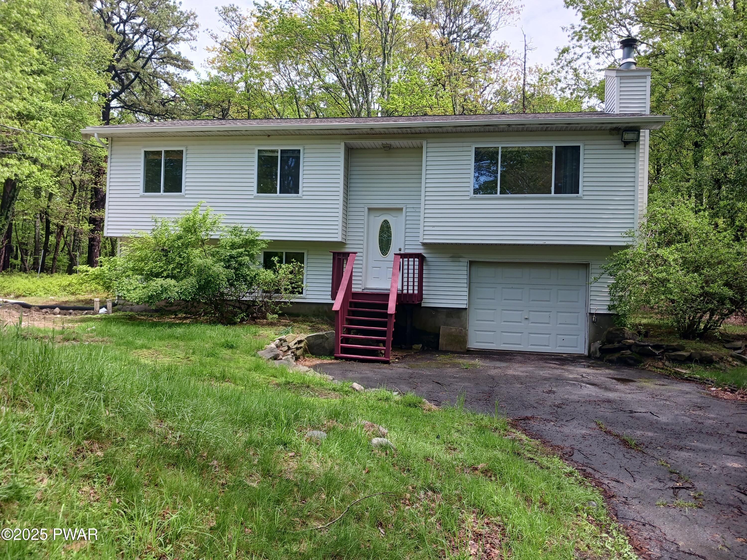 142 Squirrel Road Dingmans Ferry, PA 18328 - Photo 1 of 16