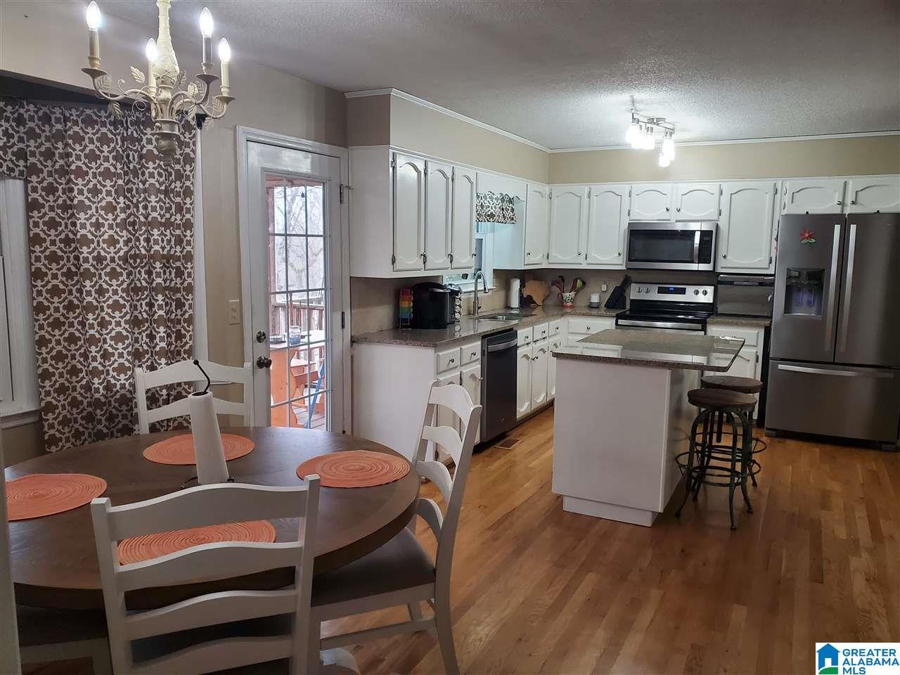 1313 Colonial Way Alabaster, AL 35007 - Photo 6 of 16