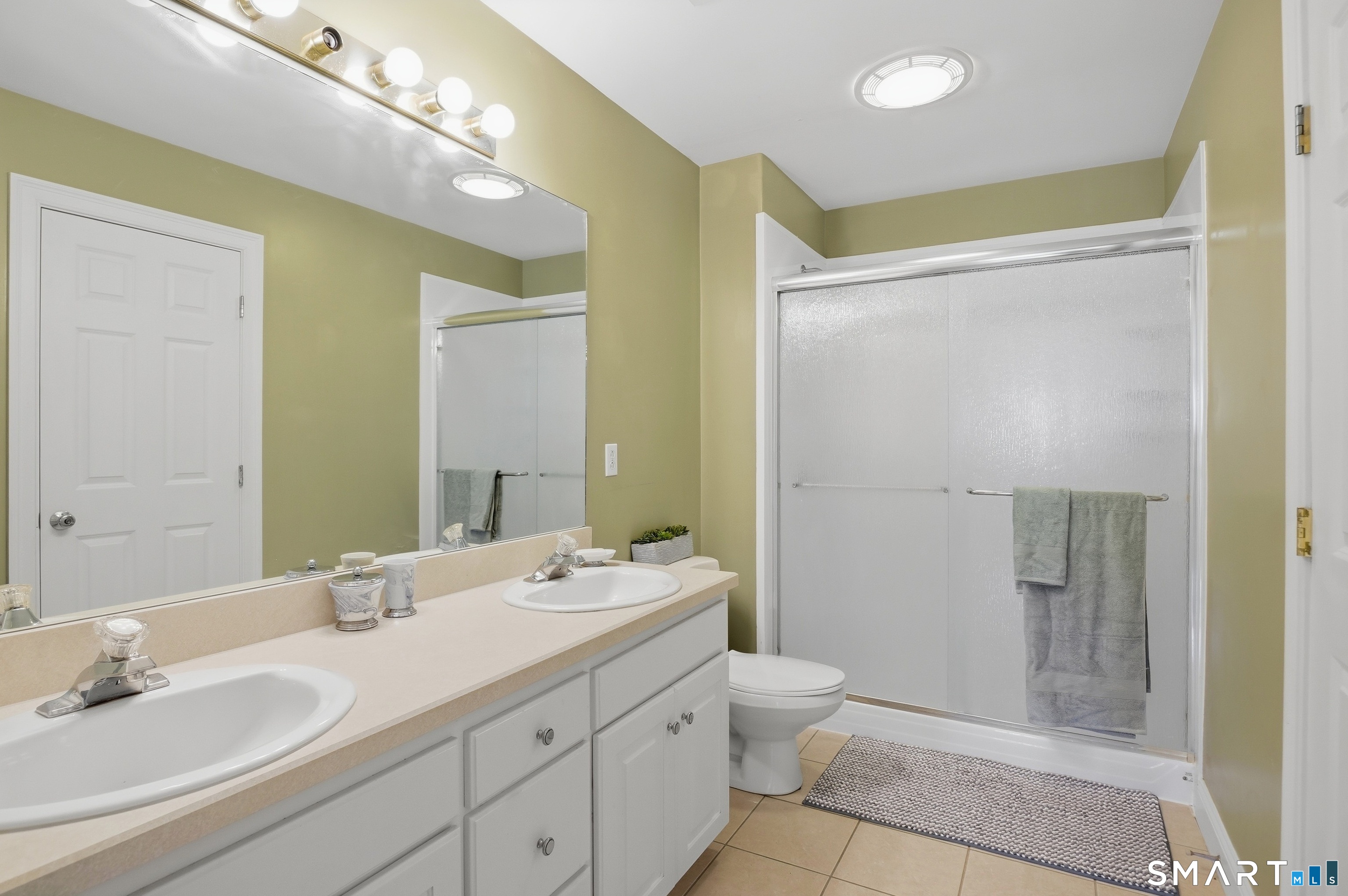 80 Talcott Ridge Road South Windsor, CT 06074 - Photo 26 of 40
